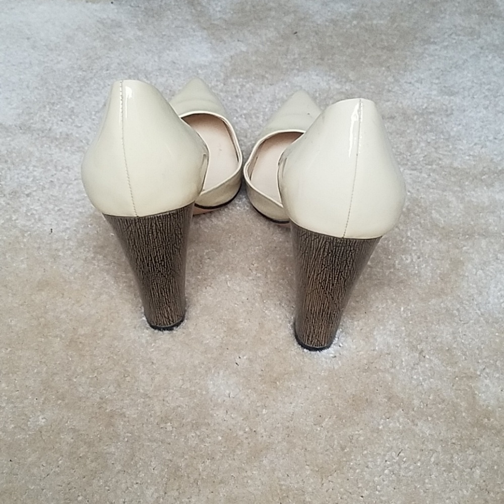 Talbots Heels - Picture 2 of 3
